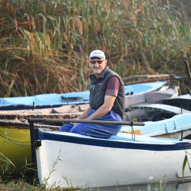 Bursalı balıkçı 22 yıldır ailesinin geçimini Uluabat Gölü'nden sağlıyor