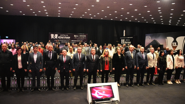 13. Antalya Kitap Fuarı 24 Kasım'da başlayacak