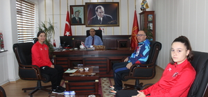 Osmaneli Kaymakamı Ünal, başarılı sporcuları kabul etti