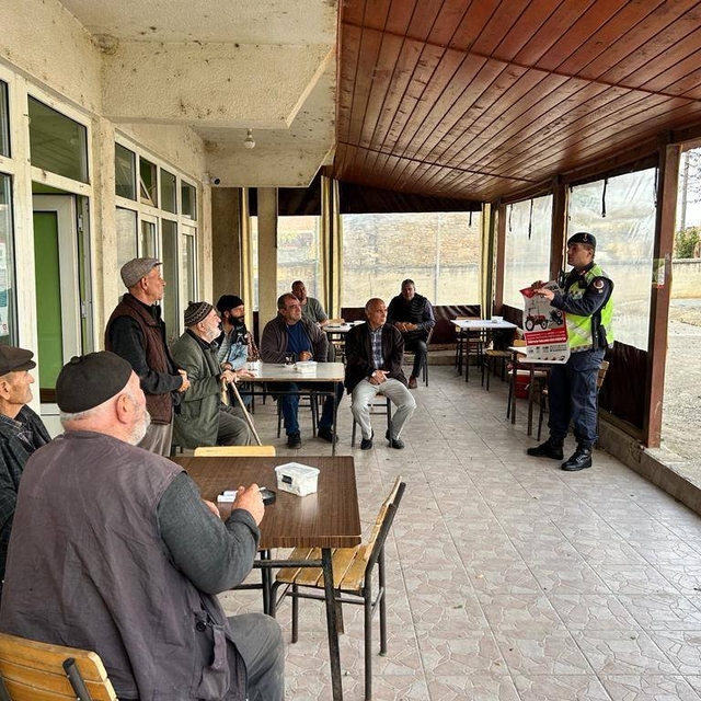 Edirne'de jandarma ekiplerinin trafik eğitimleri sürüyor