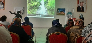 Sarıoğlan'da kadınlara su tasarrufu semineri verildi