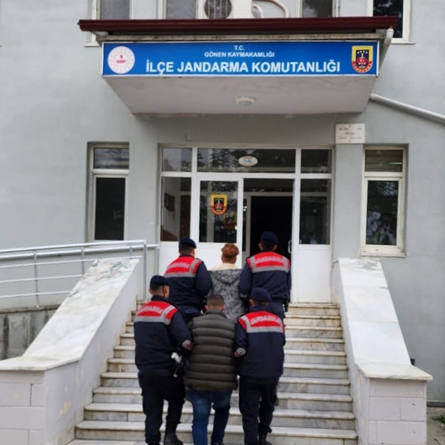 Isparta'da uyuşturucu operasyonunda 2 şüpheli tutuklandı