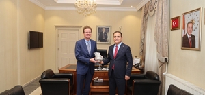 AB Türkiye Delegasyonu Başkanı Meyer-Landrut Vali Akbıyık'ı ziyaret etti