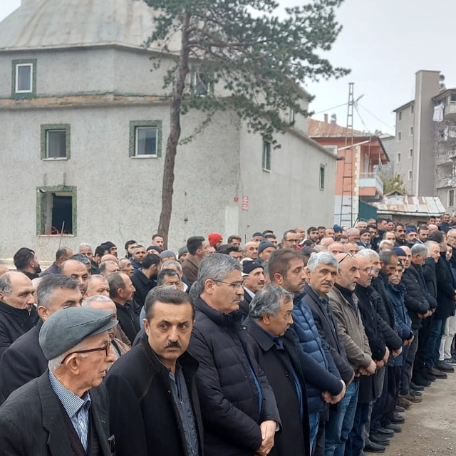 Akıncılar Belediye Başkanı Şen'in ağabeyi vefat etti