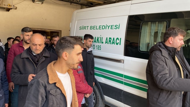 GÜNCELLEME 6 - Siirt'te maden ocağında göçük meydana geldi