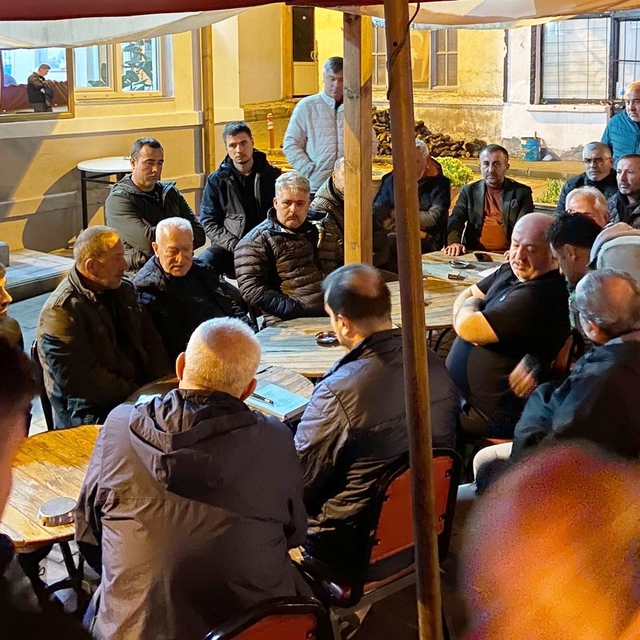 Lapsekili çiftçiler tarımsal sulamada sayaç kullanımıyla ilgili bilgilendir...