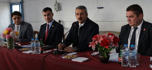 Edirne Valisi Sezer muhtarlarla bir araya geldi