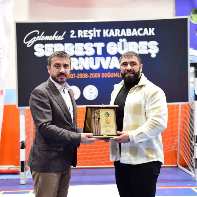 2'nci Geleneksel Reşit Karabacak Güreş Turnuvası gerçekleşti