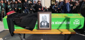 Niğde'de trafik kazasında ölen avukatın cenazesi defnedildi