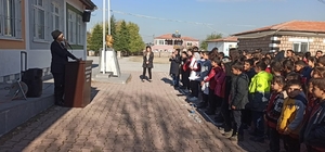 Hacılar'da 24 Kasım Öğretmenler Günü kutlandı