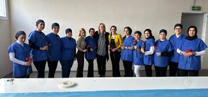 AK Parti'li Çankırı, şiddet mağduru kadınların istihdam edildiği işletmeyi ziyaret etti