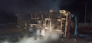 Afyonkarahisar'da devrilen tırın sürücüsü öldü