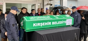 Kalp krizi geçiren Kırşehir Belediyesi şube müdürü, hastanede yaşamını yiti...