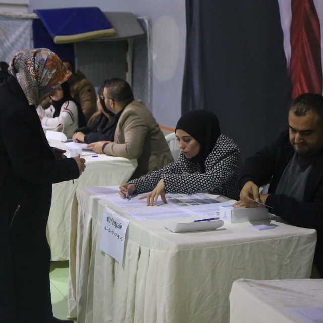 AK Parti, Hatay'da yerel seçim için temayül yoklaması yaptı
