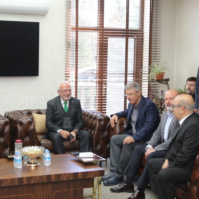 Elitaş ve Büyükkılıç, Kayseri Şeker Fabrikası'nı ziyaret etti