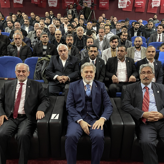 Yeniden Refah Partisi Genel Başkan Yardımcısı Altınöz, Elazığ'da konuştu: