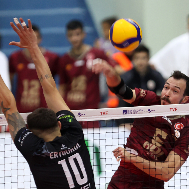 Voleybol: AXA Sigorta Efeler Ligi