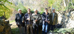 Diyarbakır Büyükşehir Belediyesinden Kulp'ta üreticilere fidan desteği