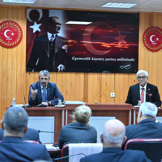 Edirne Valisi Sezer, içme suyu ve tarımsal sulamayla ilgili eksikliklerin m...