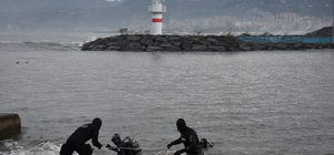 GÜNCELLEME - Trabzon'da fırtına sonucu yükselen dalgalara kapılan 2 kişi ka...