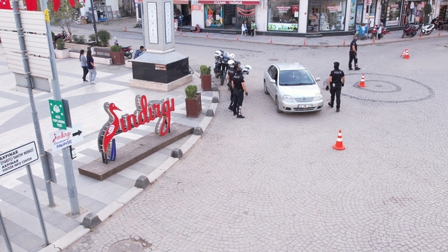 Sındırgı'da Yunus timleri aldıkları eğitimlerle deneyimlerini artırıyor