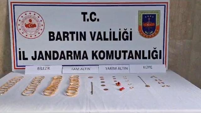 `Polisiz' deyip, 1,5 milyon liralık dolandırıcılık yapan 2 şüpheli, tutuklandı