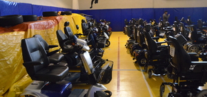 Kahramanmaraş'ta 160 bedensel engelli kişiye akülü araç dağıtıldı