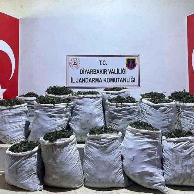 Diyarbakır'da 532 kilogram esrar ele geçirildi