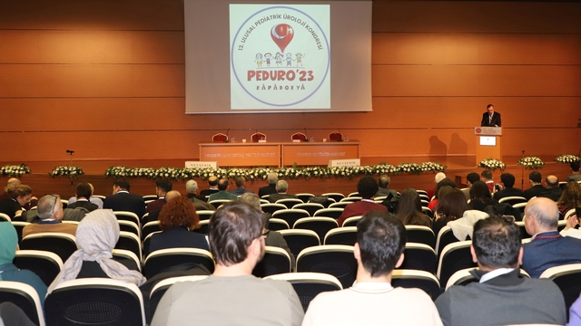 NEVÜ'de "13. Ulusal Pediatrik Üroloji Kongresi" düzenlendi