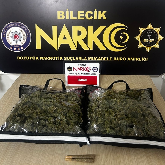 Bozüyük'te uyuşturucu operasyonunda 2 şüpheli yakalandı