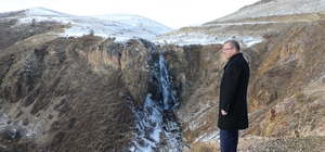 Susuz Şelalesi, yeni çevre düzenlemesiyle misafirlerini ağırlıyor