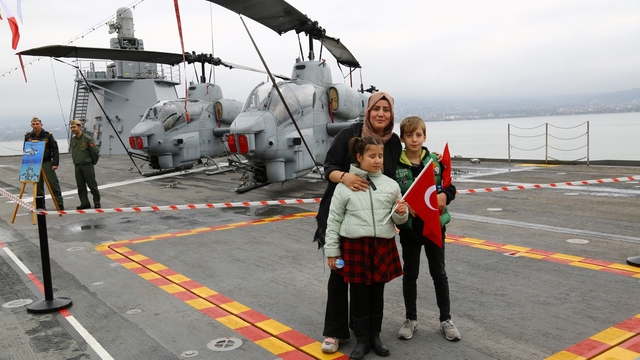 TCG Anadolu, Kocaeli´de ziyarete açıldı