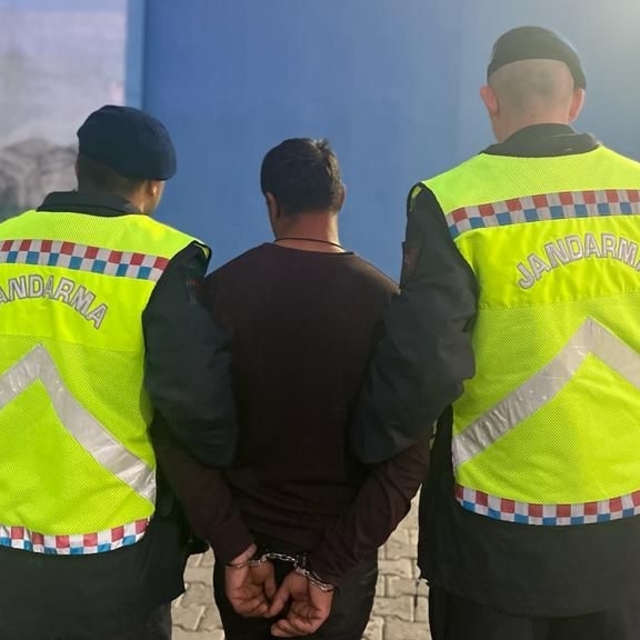 Afyonkarahisar'da kesinleşmiş hapis cezası bulunan şüpheli yakalandı