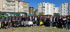Anamur Kaymakamı Bozdemir, Anamur Belediyespor futbolcuları ve yönetimiyle...