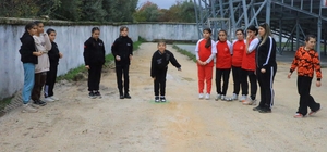 Muğla'da yaşlılar, gençler ve çocuklar bocce oynadı