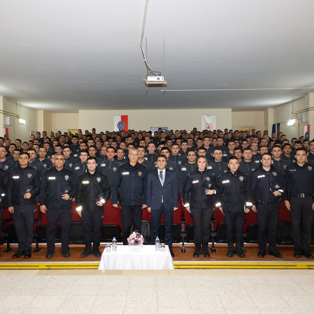 Bilecik Valisi Aygöl, Polis Meslek Eğitim Merkezi'ni ziyaret etti
