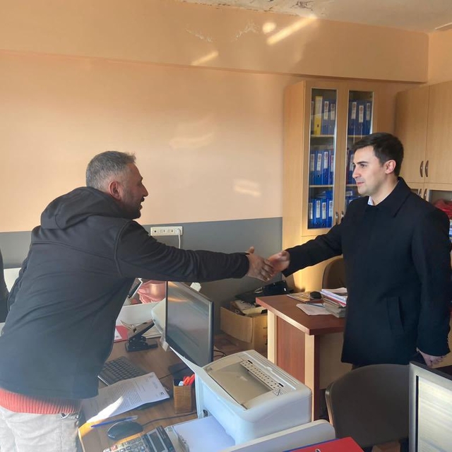 Adaklı Kaymakamı Çelik, ilçede ziyaretlerde bulundu