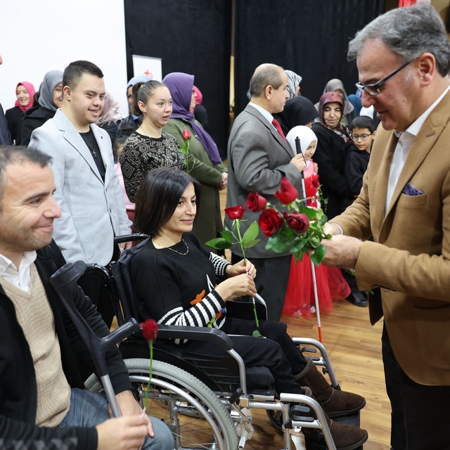 Hacılar'da Engelliler Günü programı düzenlendi