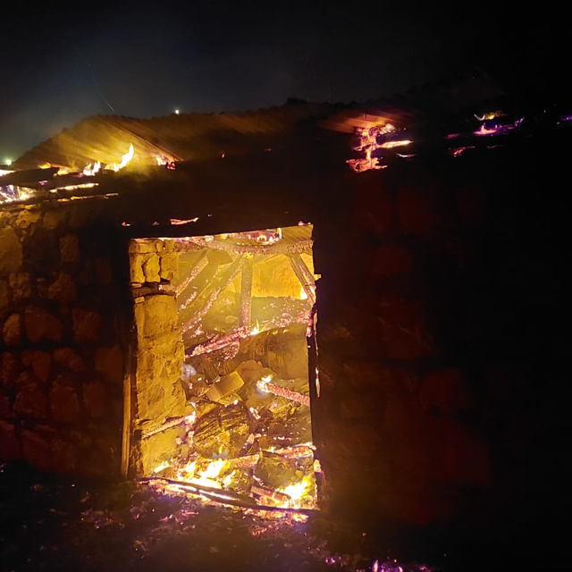 Tunceli'de malzeme deposunda çıkan yangın söndürüldü