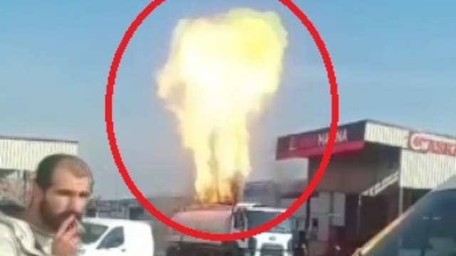 Akaryakıt yüklü tankerde patlama kamerada