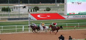 Adana'da "Pozantı Belediye Başkanlığı Koşusu" yapıldı