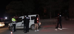 Sungurlu'daki trafik denetiminde 17 sürücüye 36 bin 600 lira ceza