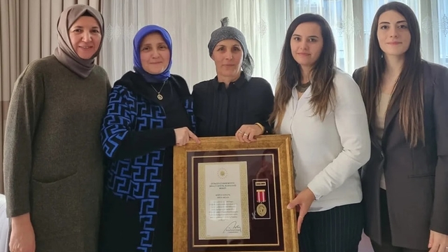 Artvin'de şehit ailesine ziyaret