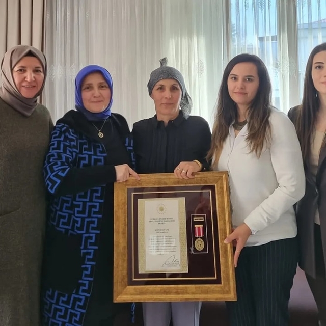 Artvin'de şehit ailesine ziyaret