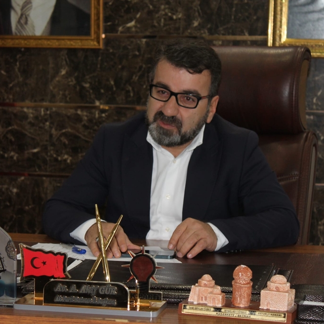 AK Parti Batman İl Başkanı Gür, yerel seçimlere ilişkin değerlendirmelerde...