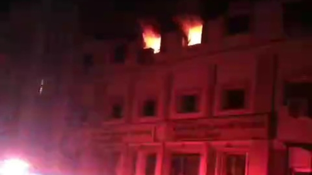 Elazığ'da lisenin müdür odası yandı