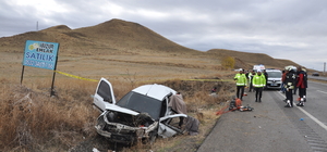 Yozgat'ta şarampole devrilen otomobildeki 3 kişi öldü, 3 kişi yaralandı