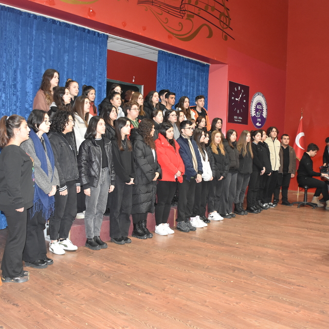 Trabzon'da 60 lise öğrencisi Filistinli çocukların ölümüne sessiz kalanlara...
