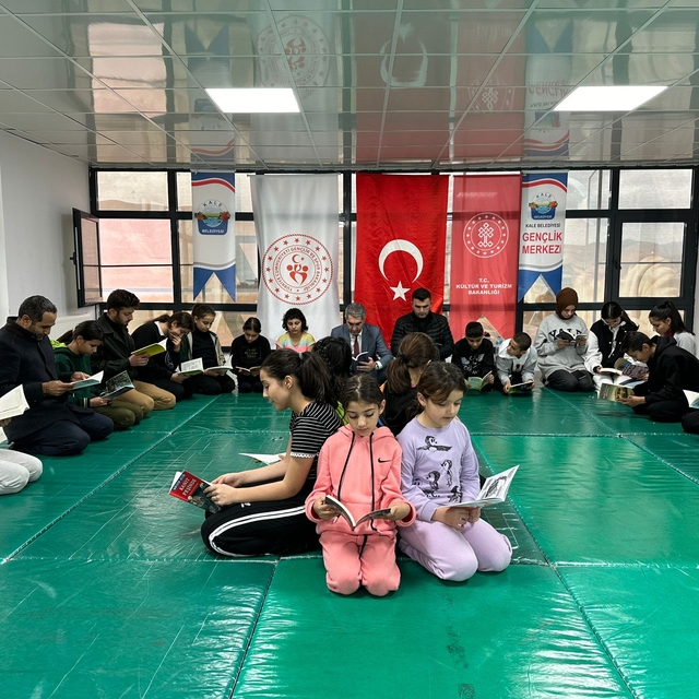 Kale'de "Kitabımı Okur Sporumu Yaparım" etkinliği düzenlendi