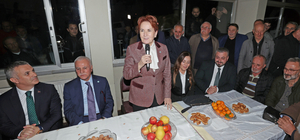 İYİ Parti Genel Başkanı Akşener, Trabzon'da vatandaşlarla bir araya geldi